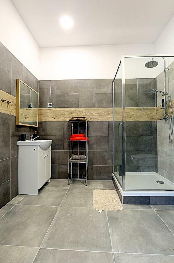 Intermo Apartamento Świętochłowice Exterior foto
